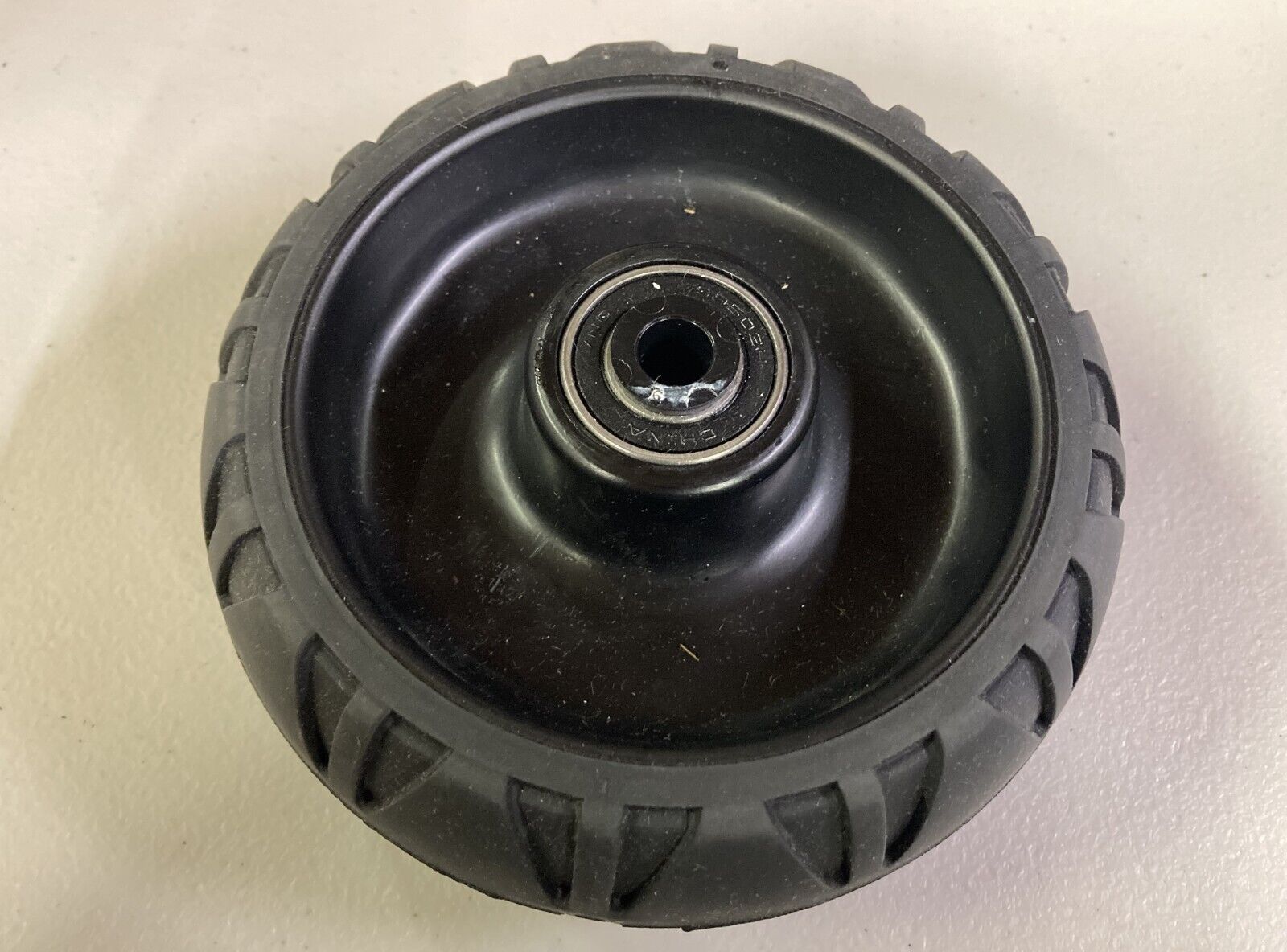 Stryker Ambulance Stretcher Wheel.jpg